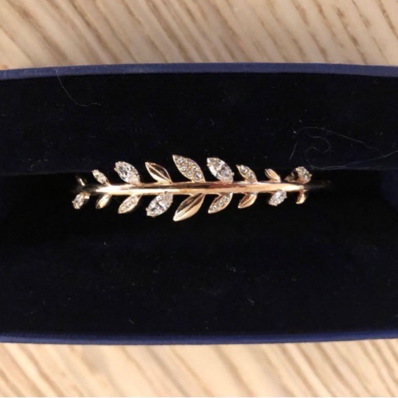 SWAROVSKI MAYFLY BANGLE, WHITE, ROSE GOLD PLATING - Picture 3 of 4